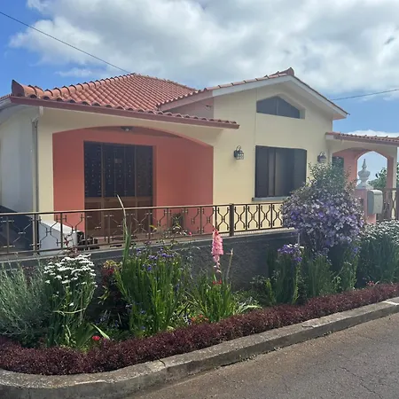 Pereira's House - Mountain & Sea 펜션