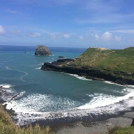 Pereira's House - Mountain & Sea