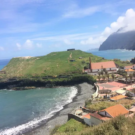Pereira's House - Mountain & Sea بيت للعطل بورتو دا كروز