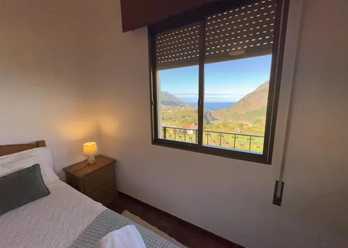 Tatil Evi Pereira's House - Mountain & Sea *