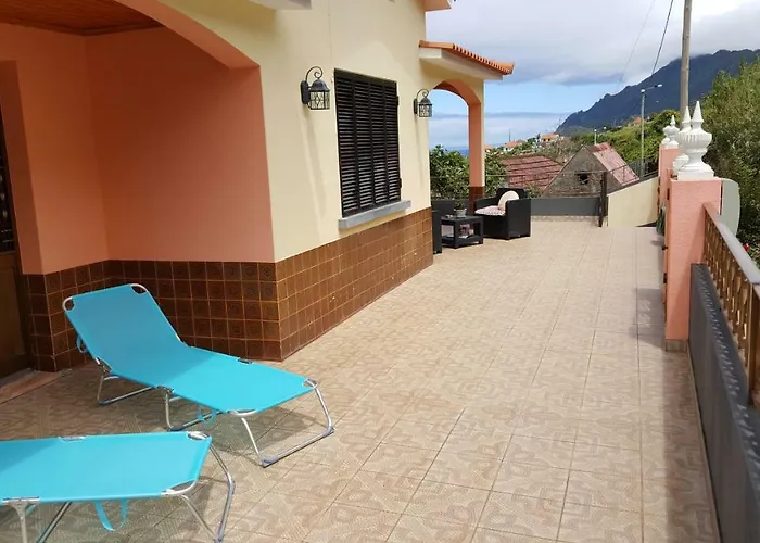 Tatil Evi Pereira's House - Mountain & Sea *